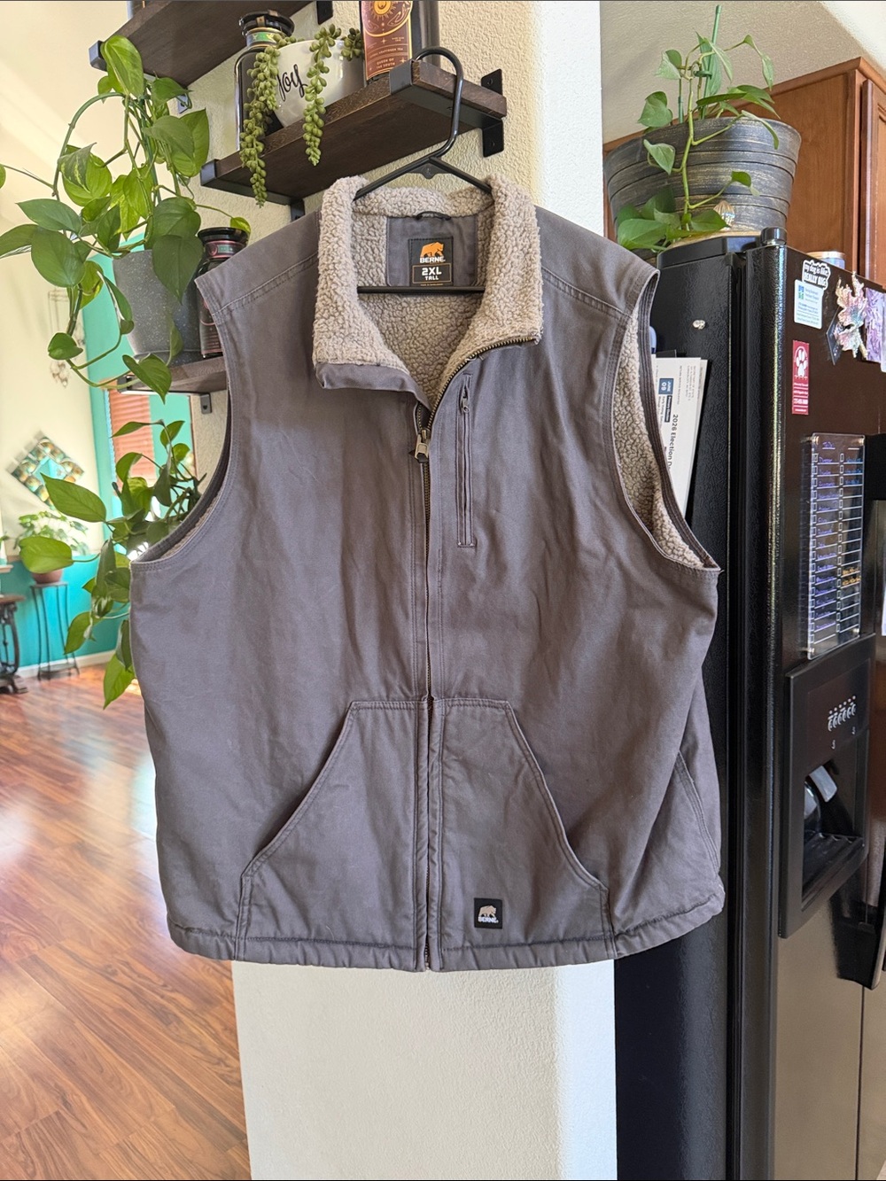 Men’s Brown Sherpa-Lined Utility Vest